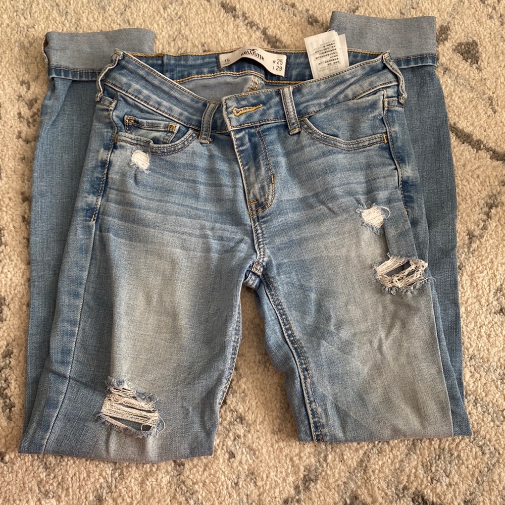 25W Hollister Jeans